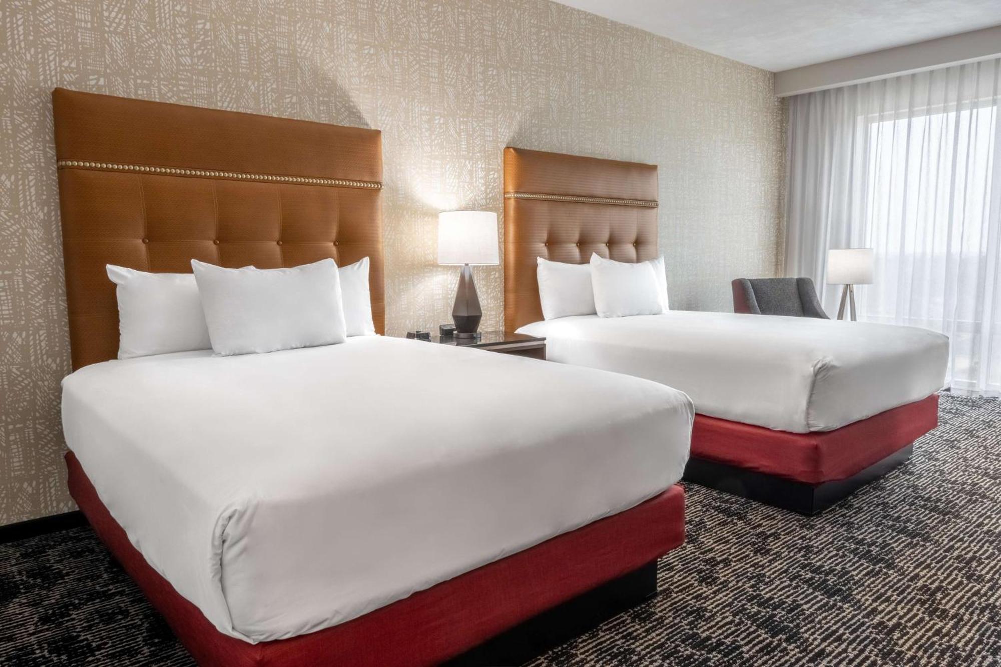 Drury Plaza Hotel College Station Exterior foto